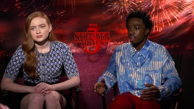 2019-06-28_-_FOX_5_Washington_DC_-_Stranger_Things_S03_Interview_mp43261.jpg
