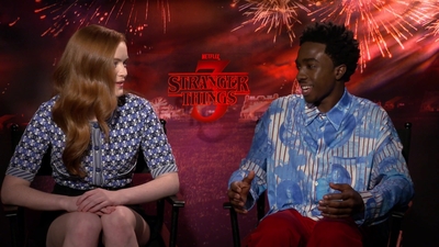 2019-06-28_-_FOX_5_Washington_DC_-_Stranger_Things_S03_Interview_mp43265.jpg