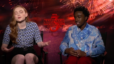 2019-06-28_-_FOX_5_Washington_DC_-_Stranger_Things_S03_Interview_mp43270.jpg