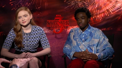 2019-06-28_-_FOX_5_Washington_DC_-_Stranger_Things_S03_Interview_mp43276.jpg