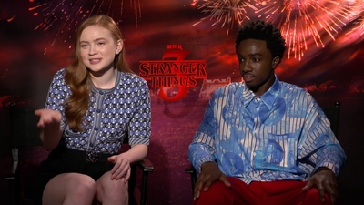 2019-06-28_-_FOX_5_Washington_DC_-_Stranger_Things_S03_Interview_mp43288.jpg