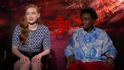 2019-06-28_-_FOX_5_Washington_DC_-_Stranger_Things_S03_Interview_mp43291.jpg