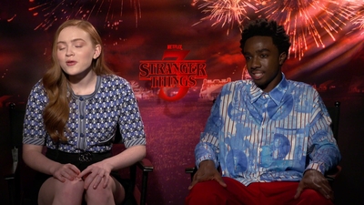 2019-06-28_-_FOX_5_Washington_DC_-_Stranger_Things_S03_Interview_mp43298.jpg