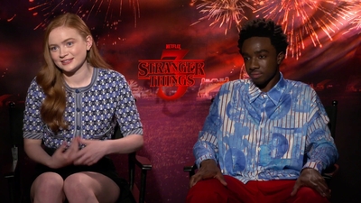 2019-06-28_-_FOX_5_Washington_DC_-_Stranger_Things_S03_Interview_mp43306.jpg