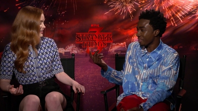 2019-06-28_-_FOX_5_Washington_DC_-_Stranger_Things_S03_Interview_mp43313.jpg