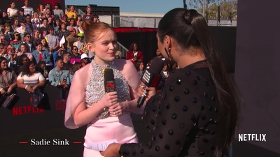 2019-06-28_-_Stranger_Things_Season_3_Premiere_4_mp43528.jpg
