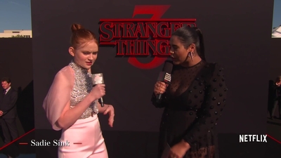 2019-06-28_-_Stranger_Things_Season_3_Premiere_4_mp43530.jpg