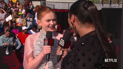 2019-06-28_-_Stranger_Things_Season_3_Premiere_4_mp43563.jpg