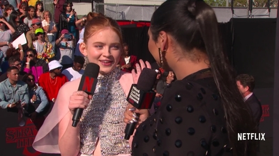2019-06-28_-_Stranger_Things_Season_3_Premiere_4_mp43565.jpg