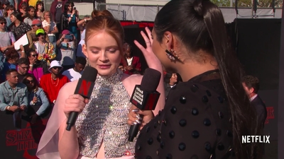 2019-06-28_-_Stranger_Things_Season_3_Premiere_4_mp43566.jpg
