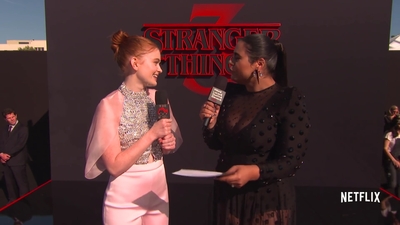 2019-06-28_-_Stranger_Things_Season_3_Premiere_4_mp43581.jpg