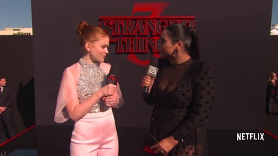 2019-06-28_-_Stranger_Things_Season_3_Premiere_4_mp43583.jpg
