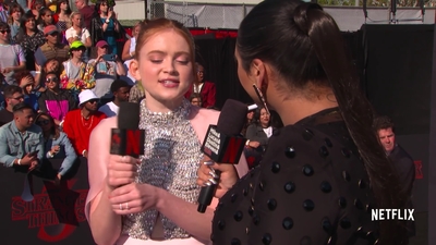 2019-06-28_-_Stranger_Things_Season_3_Premiere_4_mp43585.jpg