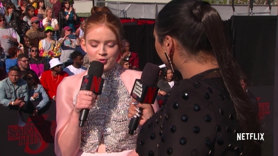 2019-06-28_-_Stranger_Things_Season_3_Premiere_4_mp43586.jpg