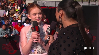 2019-06-28_-_Stranger_Things_Season_3_Premiere_4_mp43598.jpg