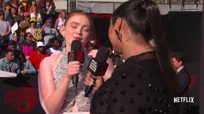 2019-06-28_-_Stranger_Things_Season_3_Premiere_4_mp43607.jpg