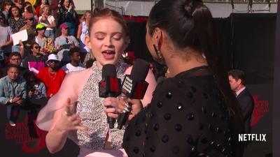 2019-06-28_-_Stranger_Things_Season_3_Premiere_4_mp43613.jpg