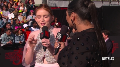 2019-06-28_-_Stranger_Things_Season_3_Premiere_4_mp43619.jpg