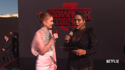 2019-06-28_-_Stranger_Things_Season_3_Premiere_4_mp43623.jpg