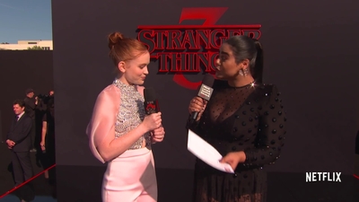 2019-06-28_-_Stranger_Things_Season_3_Premiere_4_mp43624.jpg