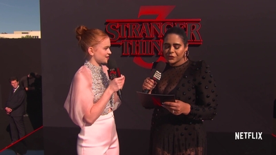 2019-06-28_-_Stranger_Things_Season_3_Premiere_4_mp43626.jpg