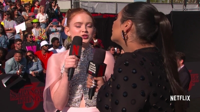 2019-06-28_-_Stranger_Things_Season_3_Premiere_4_mp43639.jpg