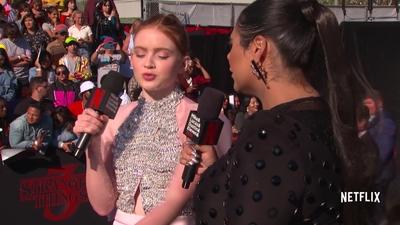 2019-06-28_-_Stranger_Things_Season_3_Premiere_4_mp43641.jpg