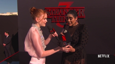 2019-06-28_-_Stranger_Things_Season_3_Premiere_4_mp43678.jpg