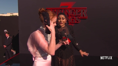2019-06-28_-_Stranger_Things_Season_3_Premiere_4_mp43683.jpg