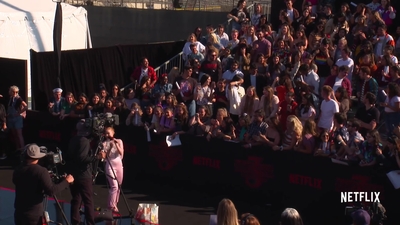 2019-06-28_-_Stranger_Things_Season_3_Premiere_4_mp43694.jpg