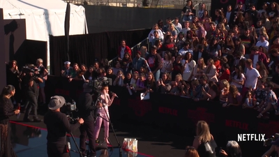 2019-06-28_-_Stranger_Things_Season_3_Premiere_4_mp43697.jpg