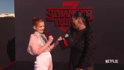 2019-06-28_-_Stranger_Things_Season_3_Premiere_4_mp43726.jpg