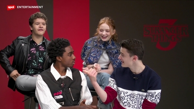 2019-07-04_-_Spot_ph_-_Stranger_Things_S03_Interview_mp44169.jpg