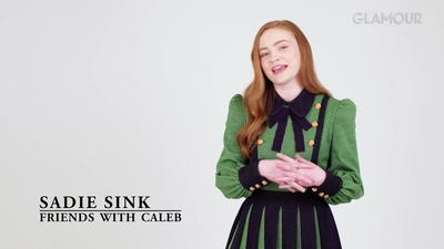 2019-07-09_-_Glamour_-_Stranger_Things_S03_Interview_mp45392.jpg