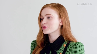 2019-07-09_-_Glamour_-_Stranger_Things_S03_Interview_mp45525.jpg