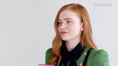 2019-07-09_-_Glamour_-_Stranger_Things_S03_Interview_mp45548.jpg