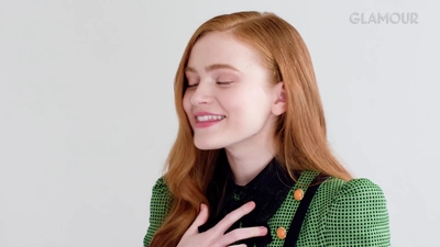 2019-07-09_-_Glamour_-_Stranger_Things_S03_Interview_mp45551.jpg