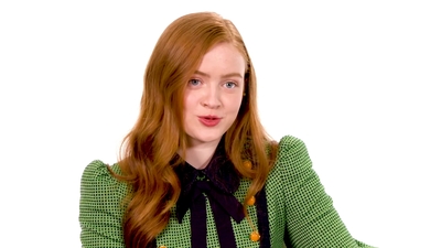 2019-07-29_-_Netlix_-_Sadie_Sink_Gives_Break_Up_Advice_mp46044.jpg