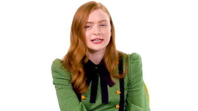 2019-07-29_-_Netlix_-_Sadie_Sink_Gives_Break_Up_Advice_mp46093.jpg