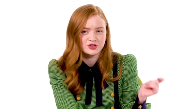 2019-07-29_-_Netlix_-_Sadie_Sink_Gives_Break_Up_Advice_mp46094.jpg