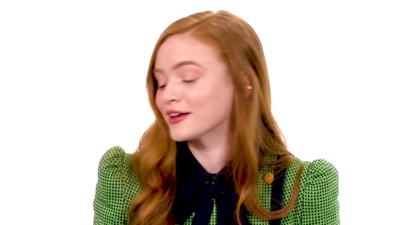 2019-07-29_-_Netlix_-_Sadie_Sink_Gives_Break_Up_Advice_mp46099.jpg