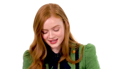 2019-07-29_-_Netlix_-_Sadie_Sink_Gives_Break_Up_Advice_mp46100.jpg