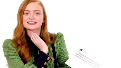 2019-07-29_-_Netlix_-_Sadie_Sink_Gives_Break_Up_Advice_mp46115.jpg