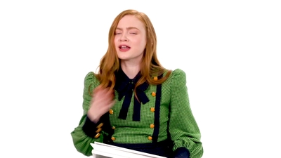2019-07-29_-_Netlix_-_Sadie_Sink_Gives_Break_Up_Advice_mp46118.jpg