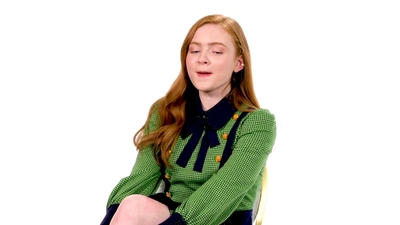 2019-07-29_-_Netlix_-_Sadie_Sink_Gives_Break_Up_Advice_mp46198.jpg