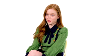 2019-07-29_-_Netlix_-_Sadie_Sink_Gives_Break_Up_Advice_mp46200.jpg