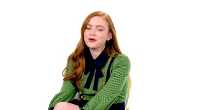 2019-07-29_-_Netlix_-_Sadie_Sink_Gives_Break_Up_Advice_mp46201.jpg