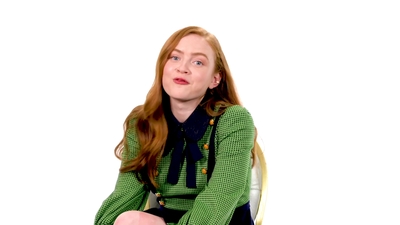 2019-07-29_-_Netlix_-_Sadie_Sink_Gives_Break_Up_Advice_mp46206.jpg