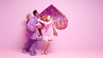 2019-10-25_-_kate_spade_new_york_-_holiday_2019_campaign_mp42377.jpg