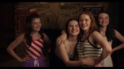 2021-07-24_-_Netflix_Film_-_The_Funniest_Bloopers_From_FEAR_STREET_mp44042.jpg